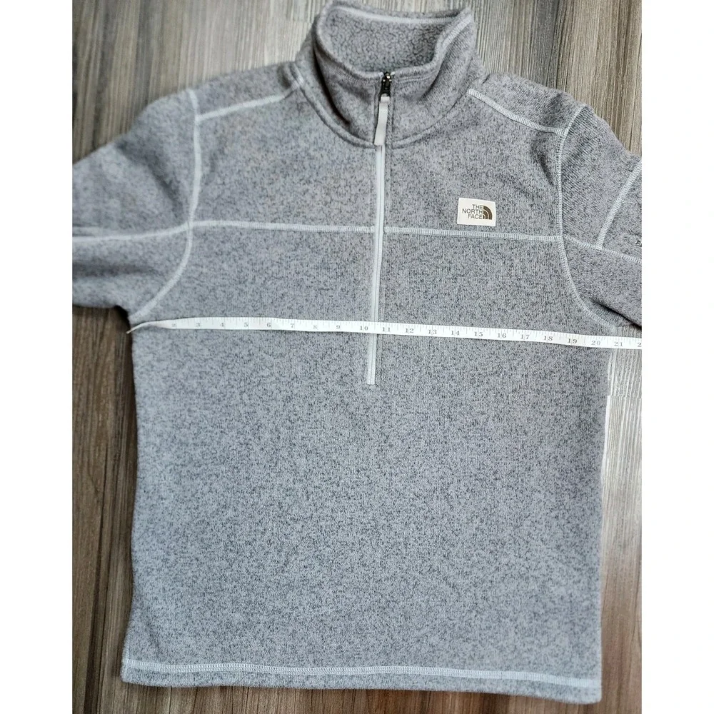 The North Face Gordon Lyons Men's Medium 1/4 Zip Fleece Pullover Gray Outdoors